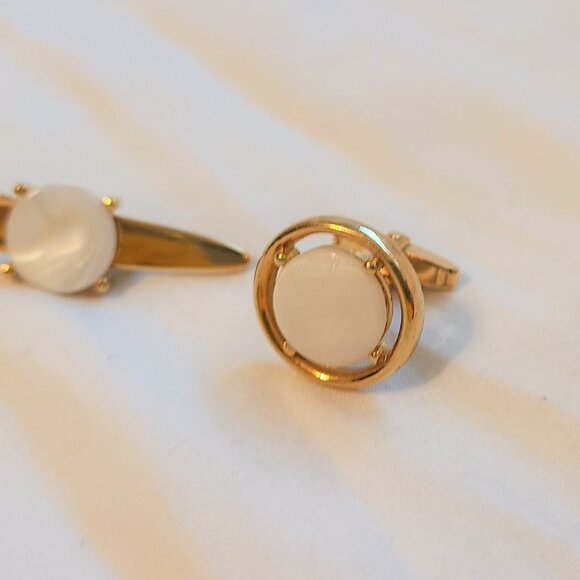 Foster Gold Tone Mother Pearl White Tie Tack Clasp Cufflinks Men Accessories Set - Picture 2 of 9
